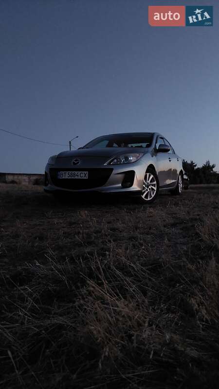 Седан Mazda 3 2012 в Одесі