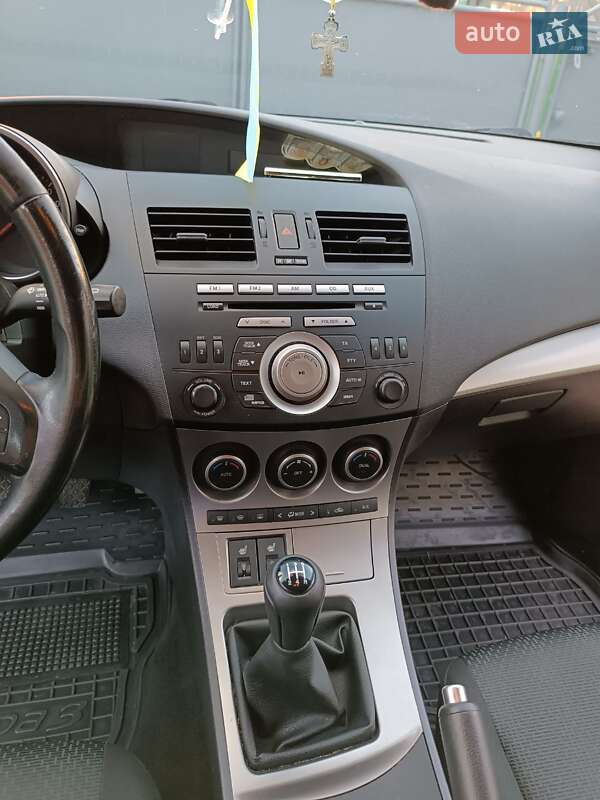 Хетчбек Mazda 3 2009 в Калинівці