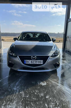 Седан Mazda 3 2015 в Львові