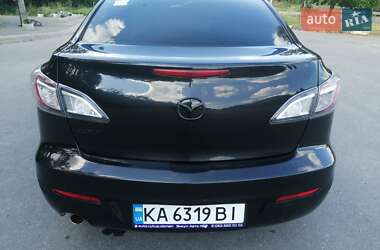 Седан Mazda 3 2011 в Києві