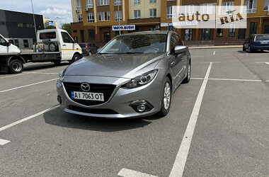 Хэтчбек Mazda 3 2014 в Киеве