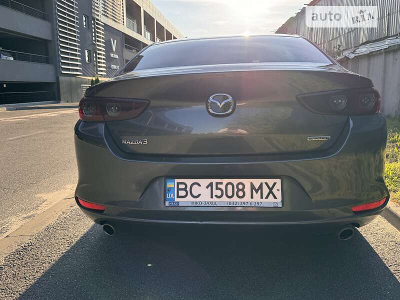 Седан Mazda 3 2019 в Львові