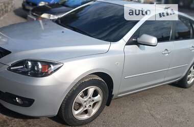 Хетчбек Mazda 3 2006 в Лисянці