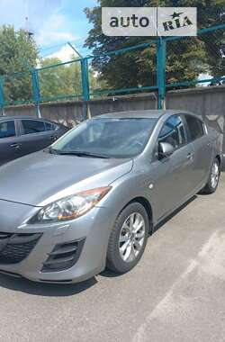 Седан Mazda 3 2010 в 