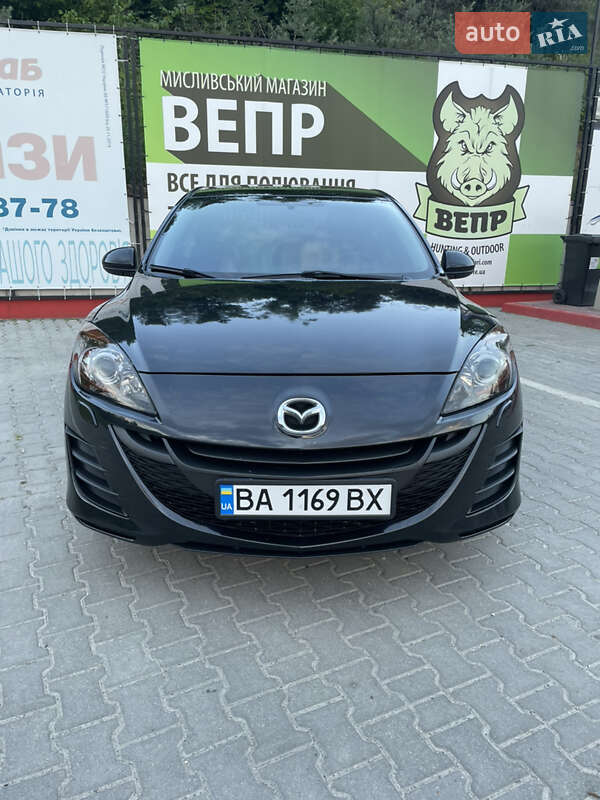 Седан Mazda 3 2010 в Тернополе