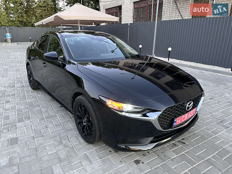 Седан Mazda 3 2019 в Новомосковську