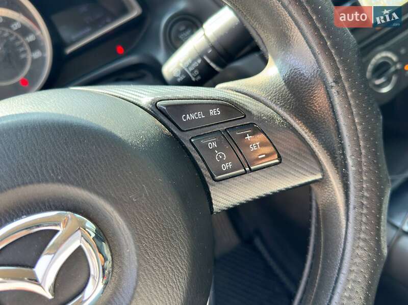 Седан Mazda 3 2016 в Одесі