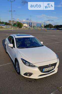 Седан Mazda 3 2014 в Києві