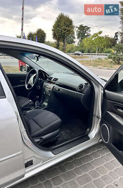 Хэтчбек Mazda 3 2008 в 