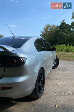 Седан Mazda 3 2006 в Кременці