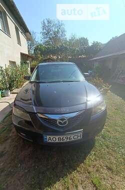 Седан Mazda 3 2007 в Ганичах