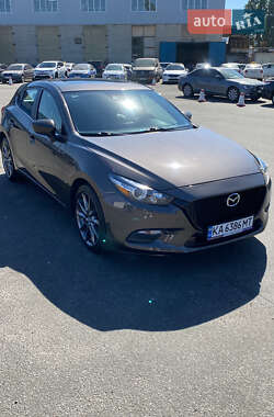 Хэтчбек Mazda 3 2017 в 