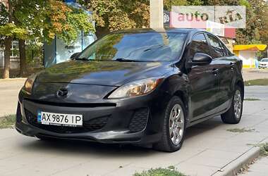 Седан Mazda 3 2013 в Харкові