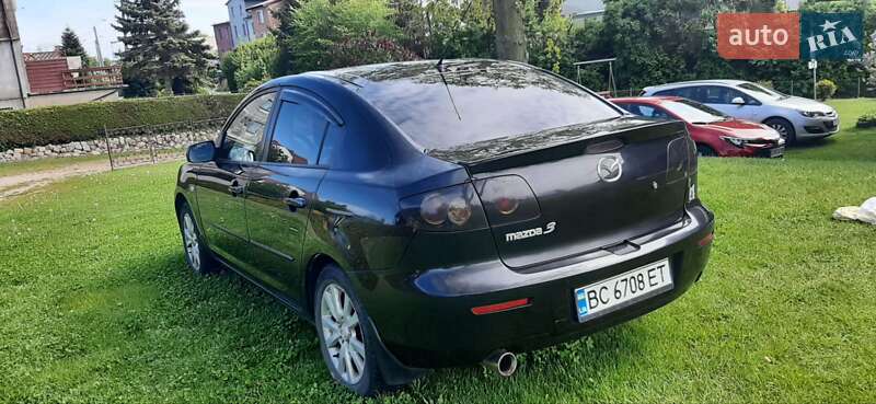 Седан Mazda 3 2007 в Львове