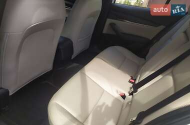 Седан Mazda 3 2019 в Днепре