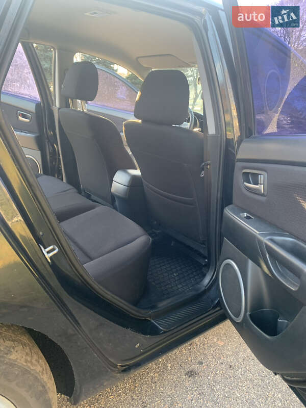 Хэтчбек Mazda 3 2007 в Лозовой