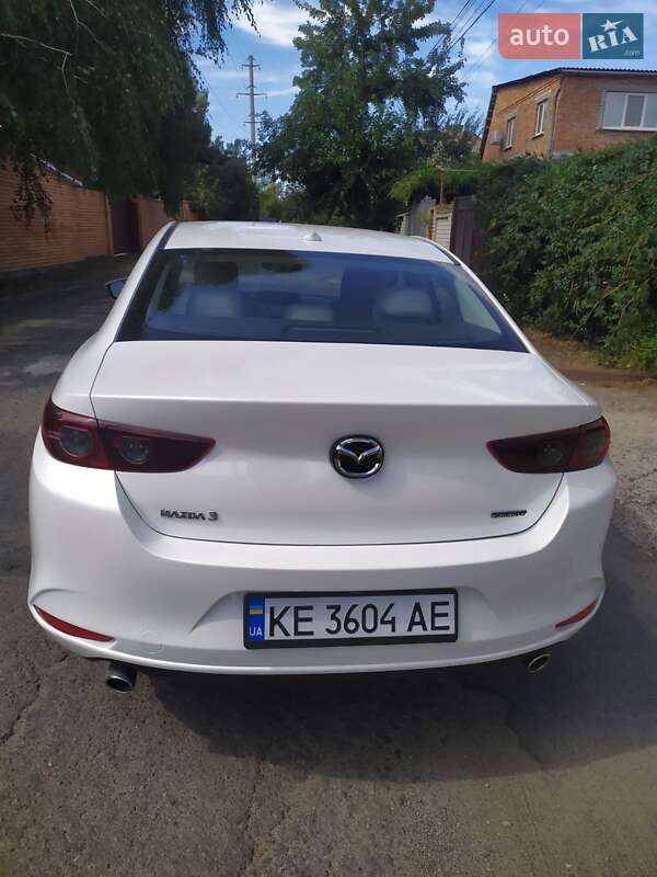 Седан Mazda 3 2019 в Днепре
