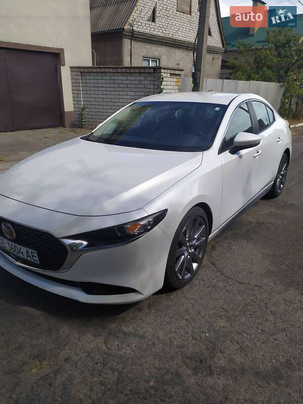 Седан Mazda 3 2019 в Днепре