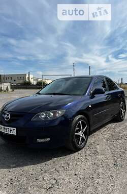 Седан Mazda 3 2008 в Павлограді