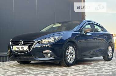 Седан Mazda 3 2014 в Киеве