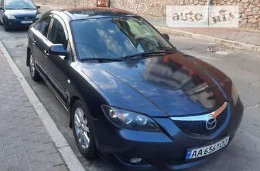 Седан Mazda 3 2006 в Киеве