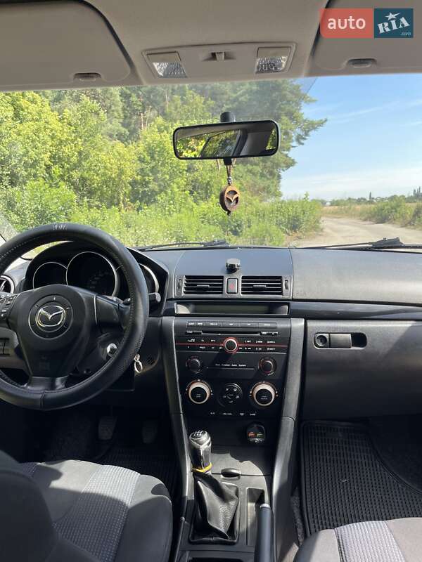 Хэтчбек Mazda 3 2005 в Кременчуге
