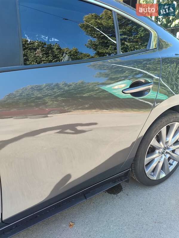 Седан Mazda 3 2021 в Киеве фото 10 Седан Mazda 3 2021 в Киеве