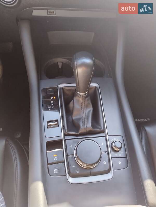 Седан Mazda 3 2021 в Киеве фото 45 Седан Mazda 3 2021 в Киеве