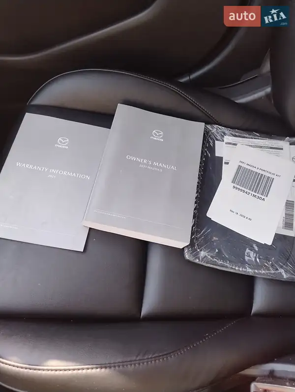 Седан Mazda 3 2021 в Киеве документ 2 фото Седан Mazda 3 2021 в Киеве документ