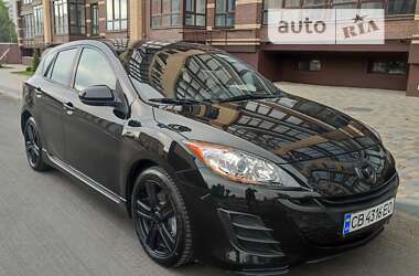 Хетчбек Mazda 3 2010 в Чернігові