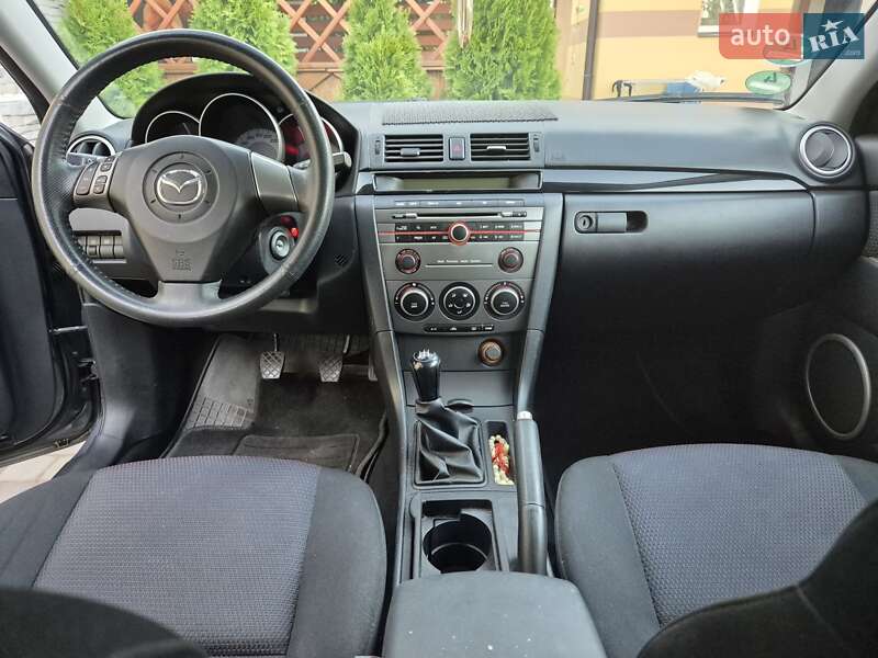 Хэтчбек Mazda 3 2006 в 