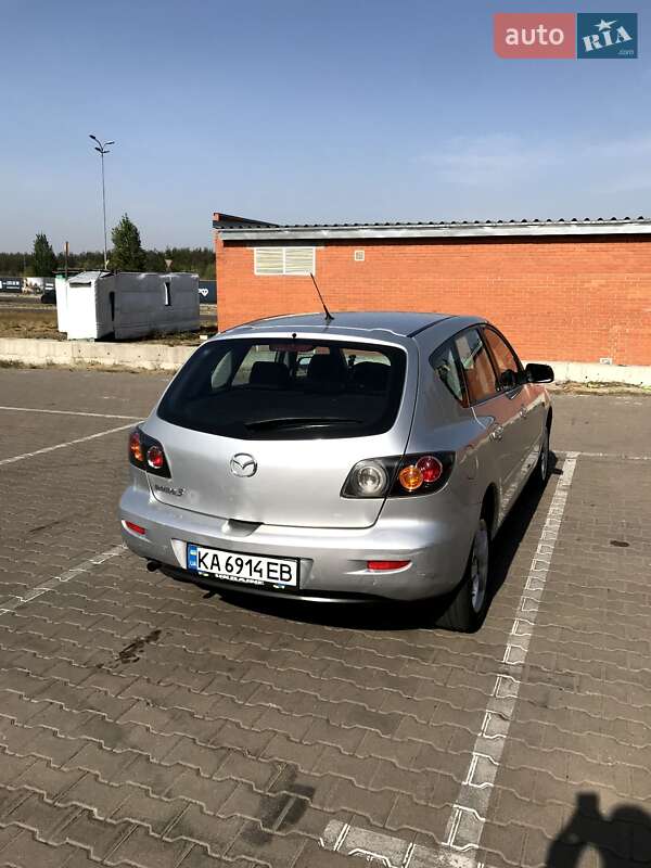 Хэтчбек Mazda 3 2005 в Киеве
