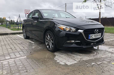 Седан Mazda 3 2018 в Львове