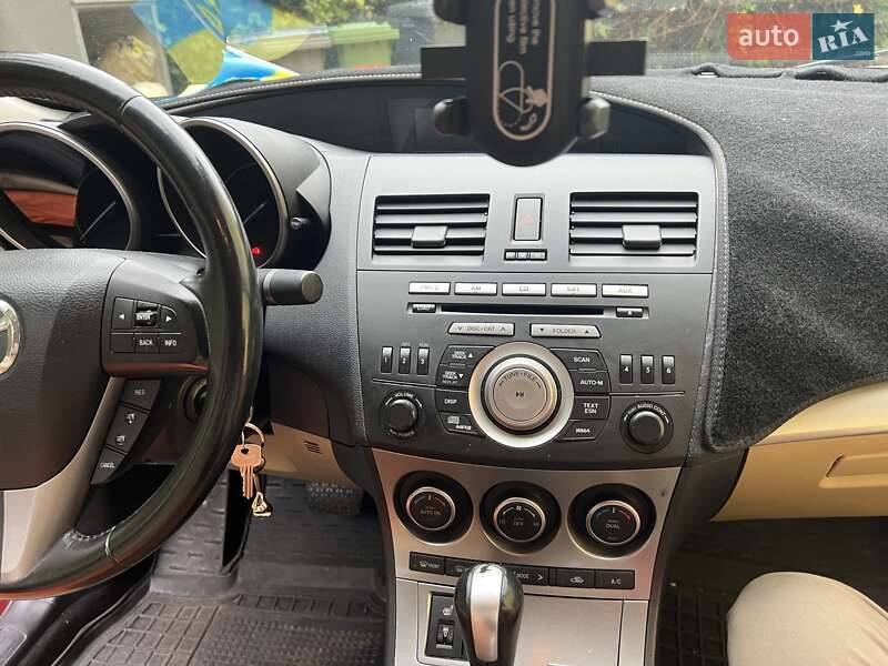 Седан Mazda 3 2009 в Белгороде-Днестровском