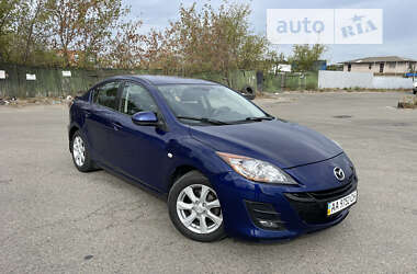 Седан Mazda 3 2011 в Киеве