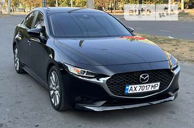 Седан Mazda 3 2019 в Киеве