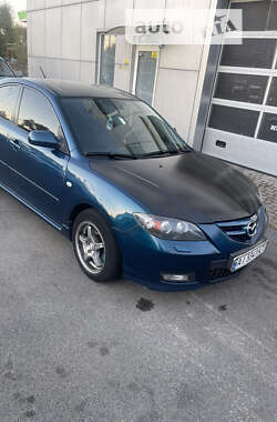 Седан Mazda 3 2006 в Киеве