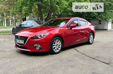 Седан Mazda 3 2015 в Краматорске