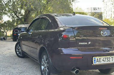 Седан Mazda 3 2006 в 