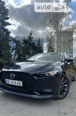 Седан Mazda 3 2019 в Днепре