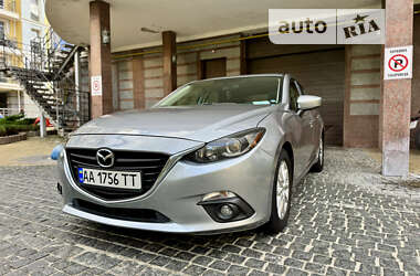 Хэтчбек Mazda 3 2014 в Киеве