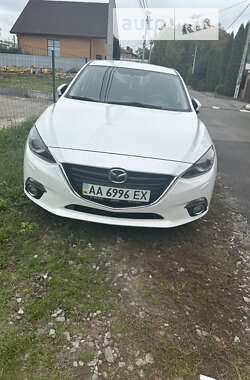 Хэтчбек Mazda 3 2014 в Киеве