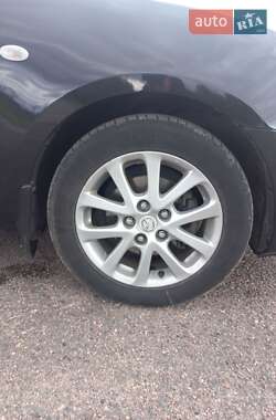 Седан Mazda 3 2009 в 