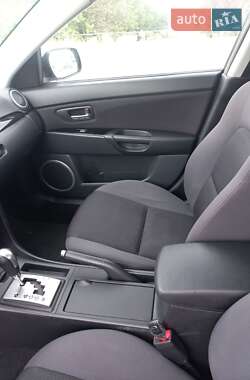 Седан Mazda 3 2009 в 