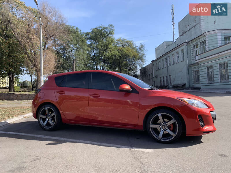 Хетчбек Mazda 3 2011 в Кам'янському