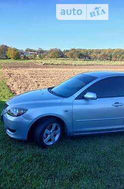 Хетчбек Mazda 3 2003 в Львові