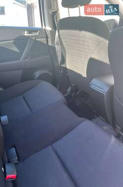 Седан Mazda 3 2010 в 