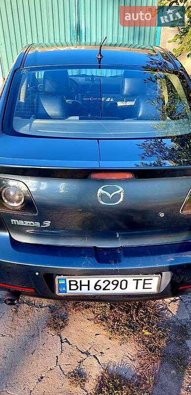Седан Mazda 3 2008 в Сарате