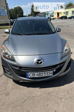 Хетчбек Mazda 3 2010 в Чернігові