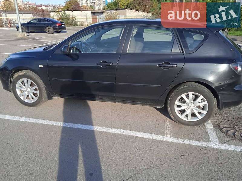 Хэтчбек Mazda 3 2006 в Ивано-Франковске